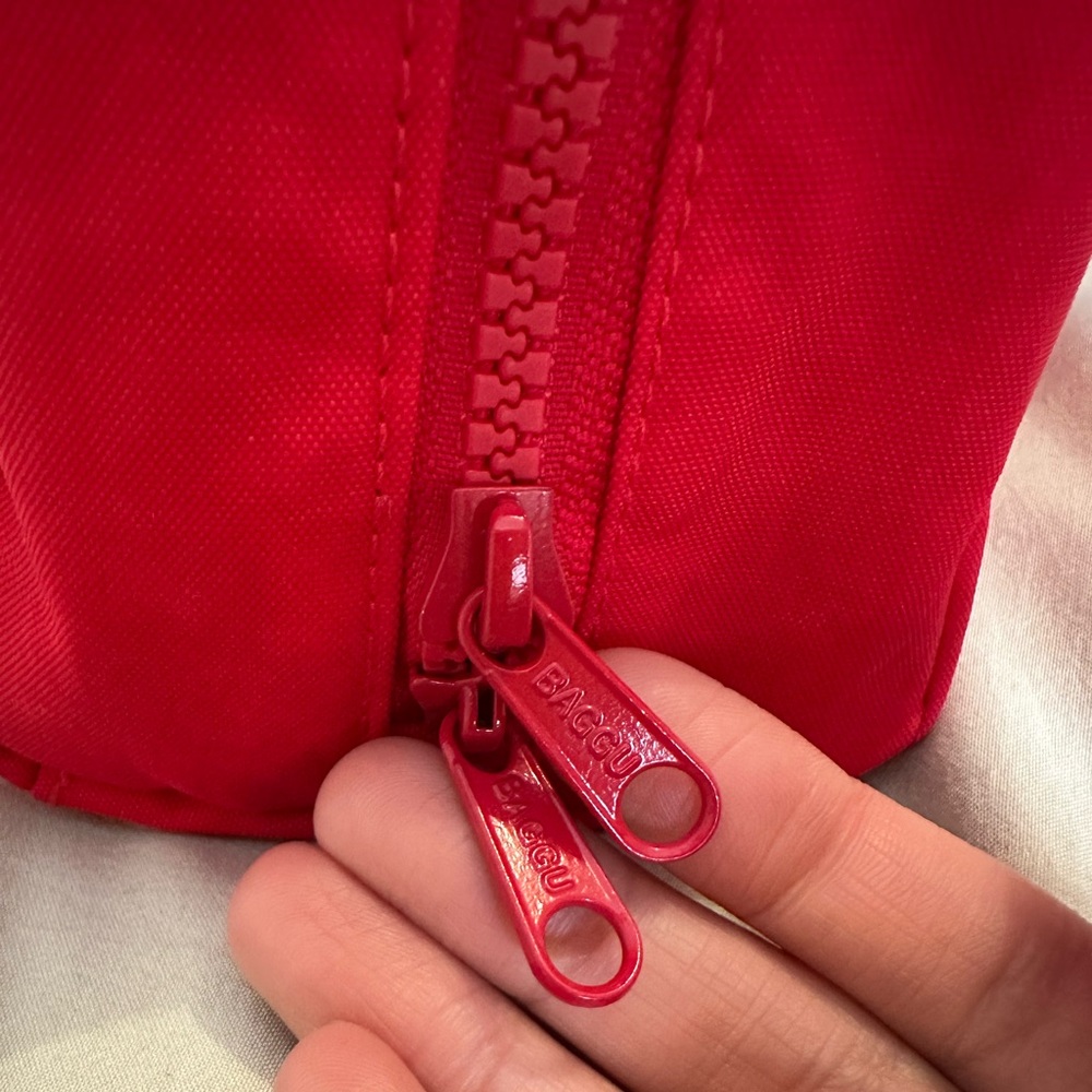 BAGGU Candy Apple Regular Bowler Bag - Picture 5 of 10